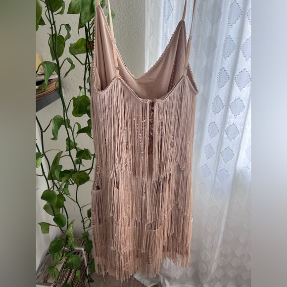Gold fringe dress. - Picture 2 of 2